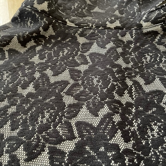 Abercrombie & Fitch Floral Cut Out Dress - Picture 5 of 9